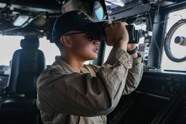 CENTCOM anunţă că a atacat 6 ambarcaţiuni iraniene