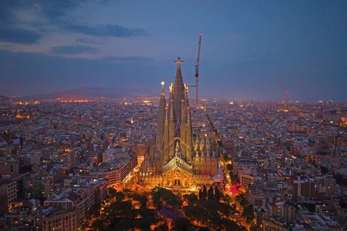 „Toată arhitectura ei exprimă sacralitate. Antonio Gaudí era un om profund marcat de prezența lui Dumnezeu”