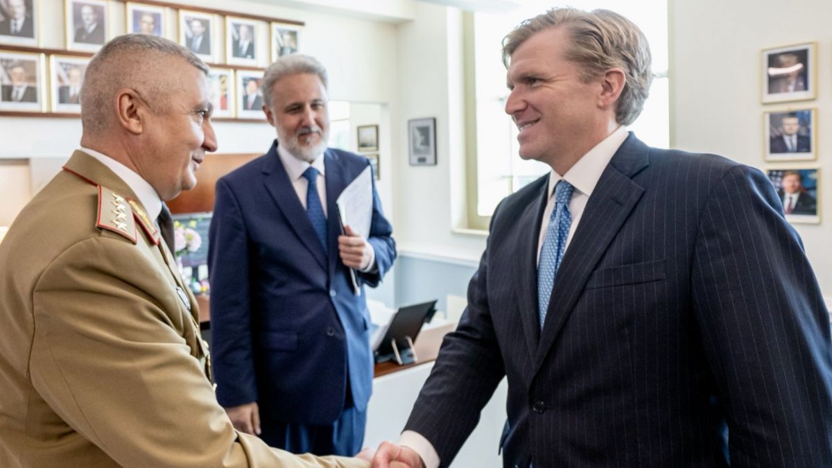 „România devine o vulnerabilitate pentru NATO. Fără reprezentare guvernamentală și fără strategie militară avizată de CSAT” – Aleph News „România devine o vulnerabilitate pentru NATO. Fără reprezentare guvernamentală și fără strategie militară avizată de CSAT” – Aleph News