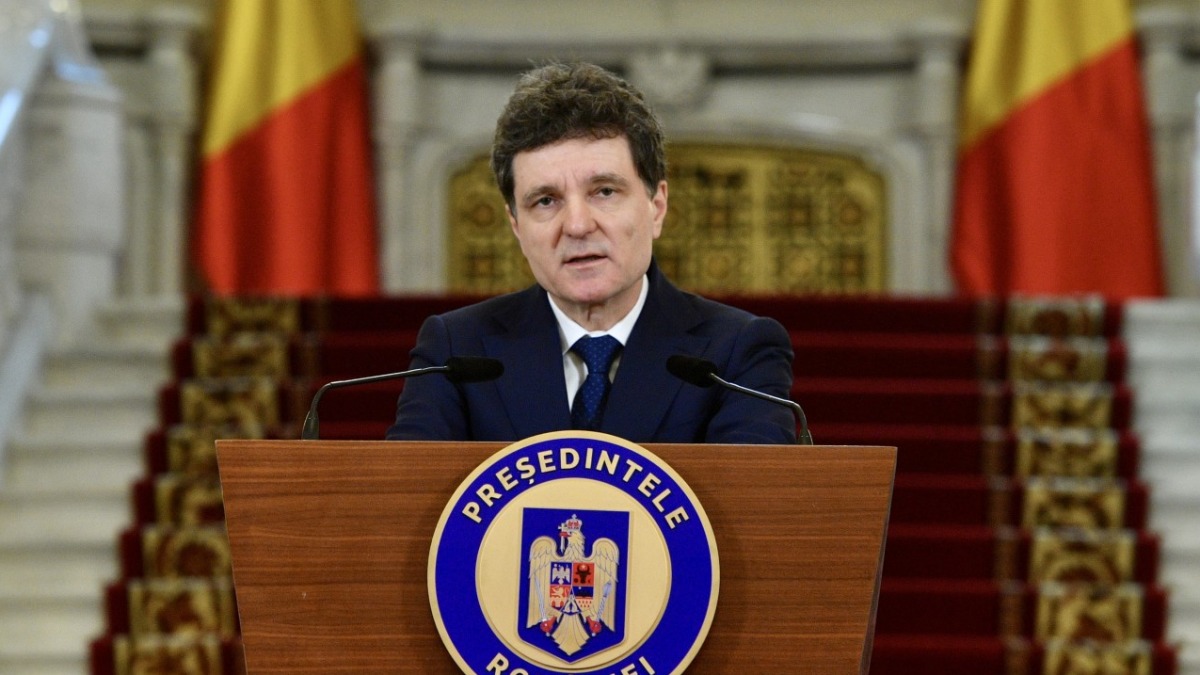 Nicuşor Dan a promulgat legile privind reducerea prețului carburanților şi TVA-ul redus la locuinţe Nicuşor Dan a promulgat legile privind reducerea prețului carburanților şi TVA-ul redus la locuinţe