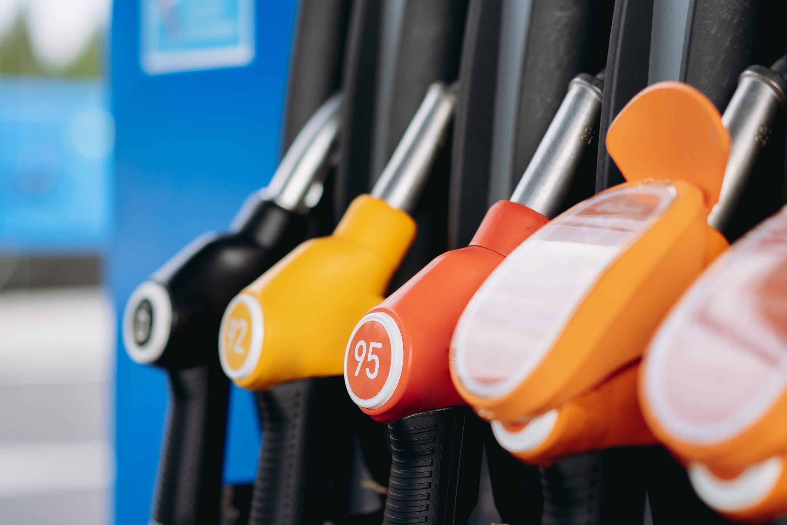 Consiliul Concurenței analizează scumpirea carburanților, după ce scăderea accizelor începe să fie anihilată de noile creșteri de prețuri Consiliul Concurenței analizează scumpirea carburanților, după ce scăderea accizelor începe să fie anihilată de noile creșteri de prețuri