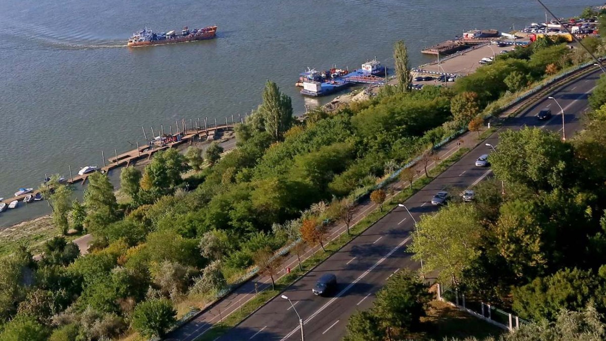 Faleza și strada Domnească se închid în Galați. 6 autobuze sunt deviate, care sunt rutele de la Potcoava de Aur Faleza și strada Domnească se închid în Galați. 6 autobuze sunt deviate, care sunt rutele de la Potcoava de Aur