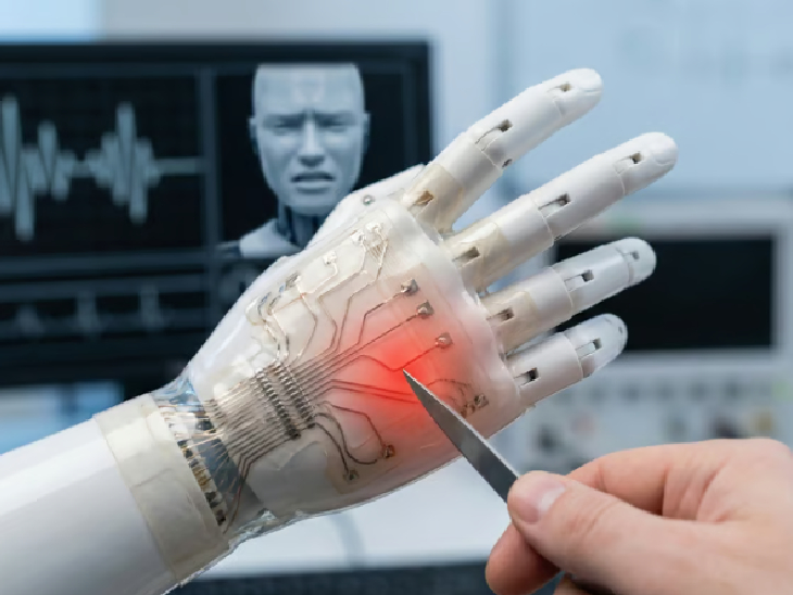 Roboții încep să simtă la fel ca oamenii. Cercetătorii au creat o piele electronică prin care roboții detectează atingerea, presiunea sau temperatura