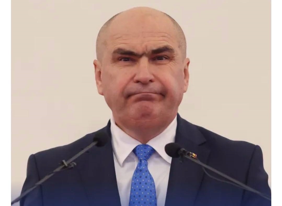 Bolojan critică miniștrii PSD, dar uită că aceiași oameni au făcut parte din propriul Guvern Bolojan critică miniștrii PSD, dar uită că aceiași oameni au făcut parte din propriul Guvern