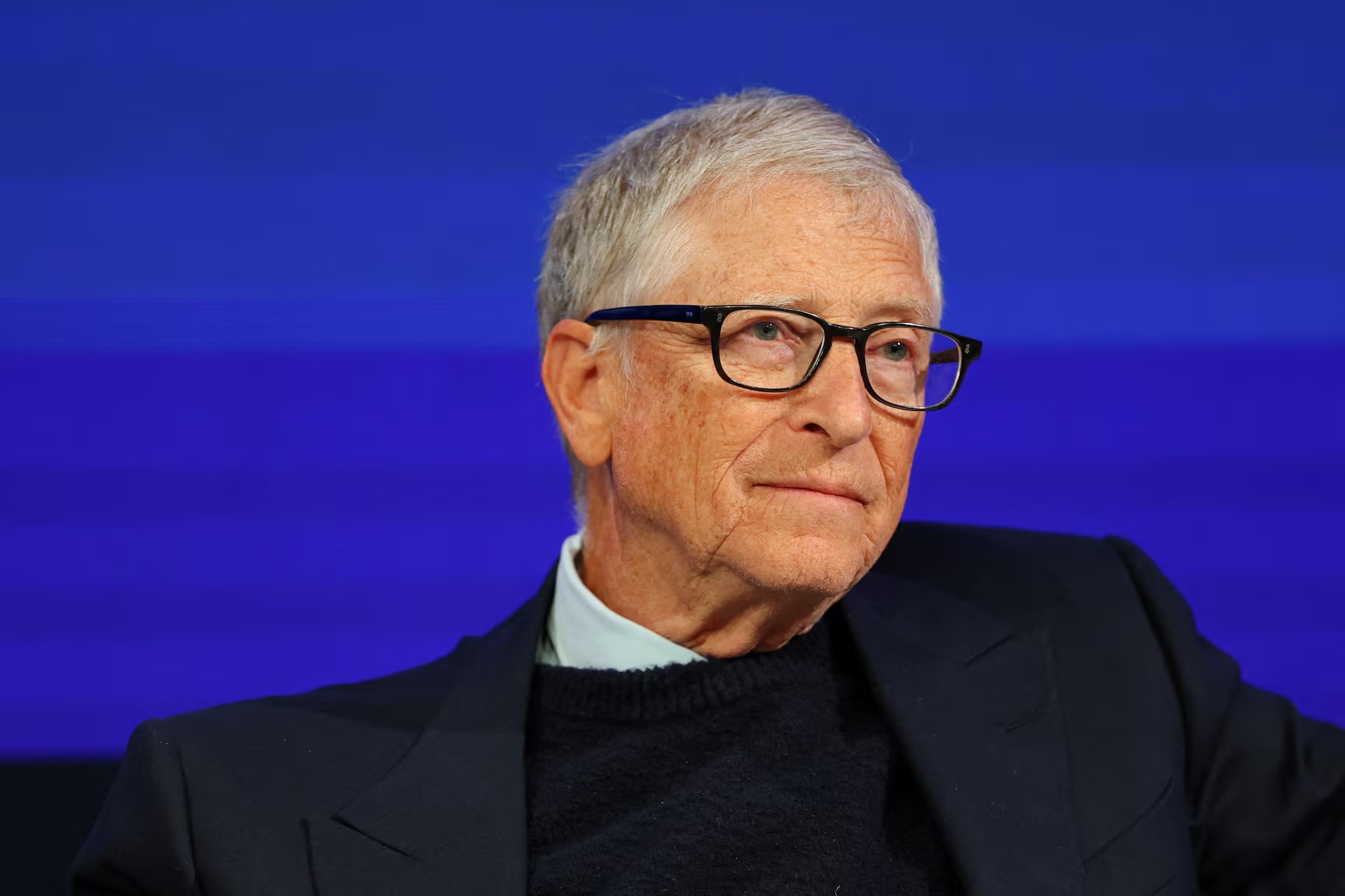 Bill Gates vrea să-și folosească averea pentru siguranța AI Bill Gates vrea să-și folosească averea pentru siguranța AI